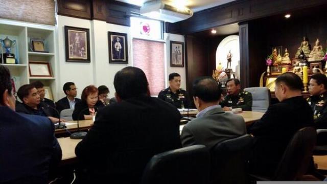 Bei einem Treffen der Junta mit Vertretern der TV Sender wurde vereinbart, dass viele Sender wieder "on Air" gehen k&ouml;nnen