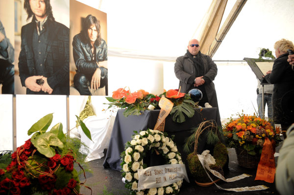 Steve Lee Trauerfeier